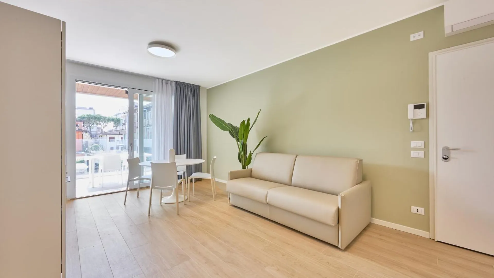 Key West Apartment Τζεσόλο Λίντο